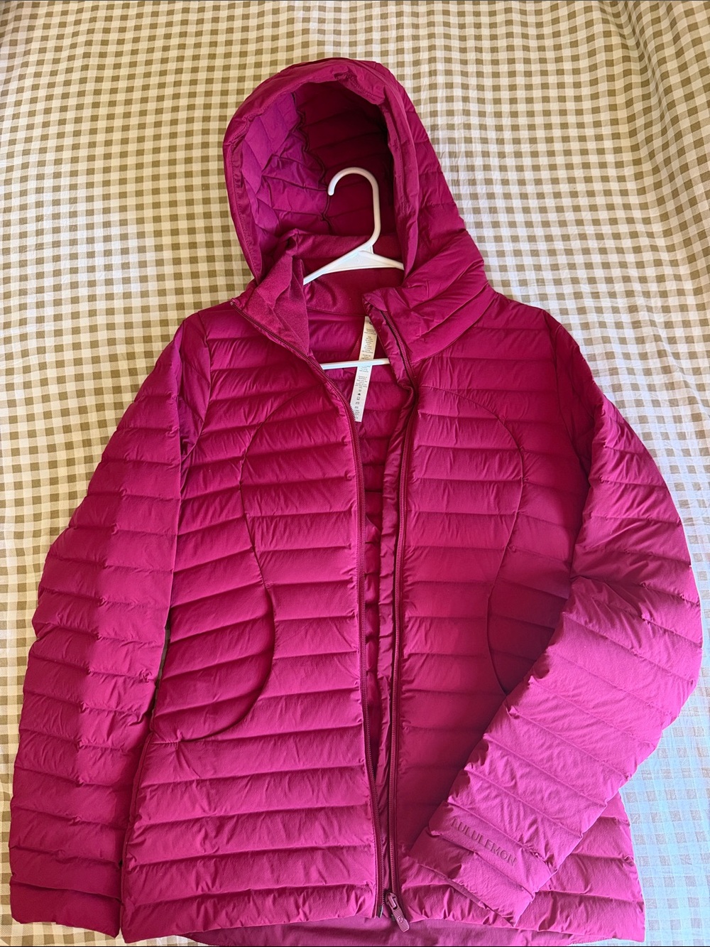 lululemon athletica Women's Hooded Packable Puffer Jacket - Fuchsia